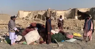 পাকিস্তানের হামলায় ১০ বেসামরিক আফগান নিহত; আলোচনায় বসছে দু’দেশের প্রতিনিধি